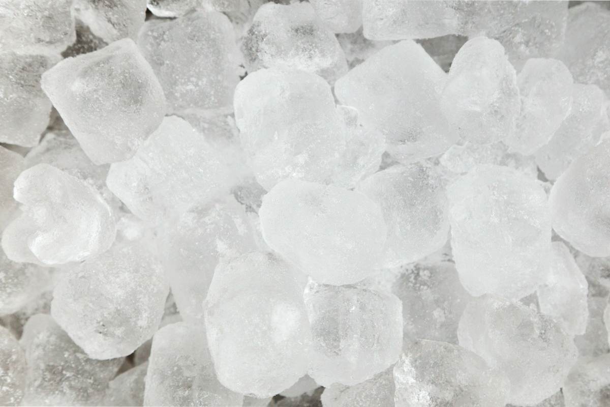 ice-cube-maker-1200x800 ice makers for business