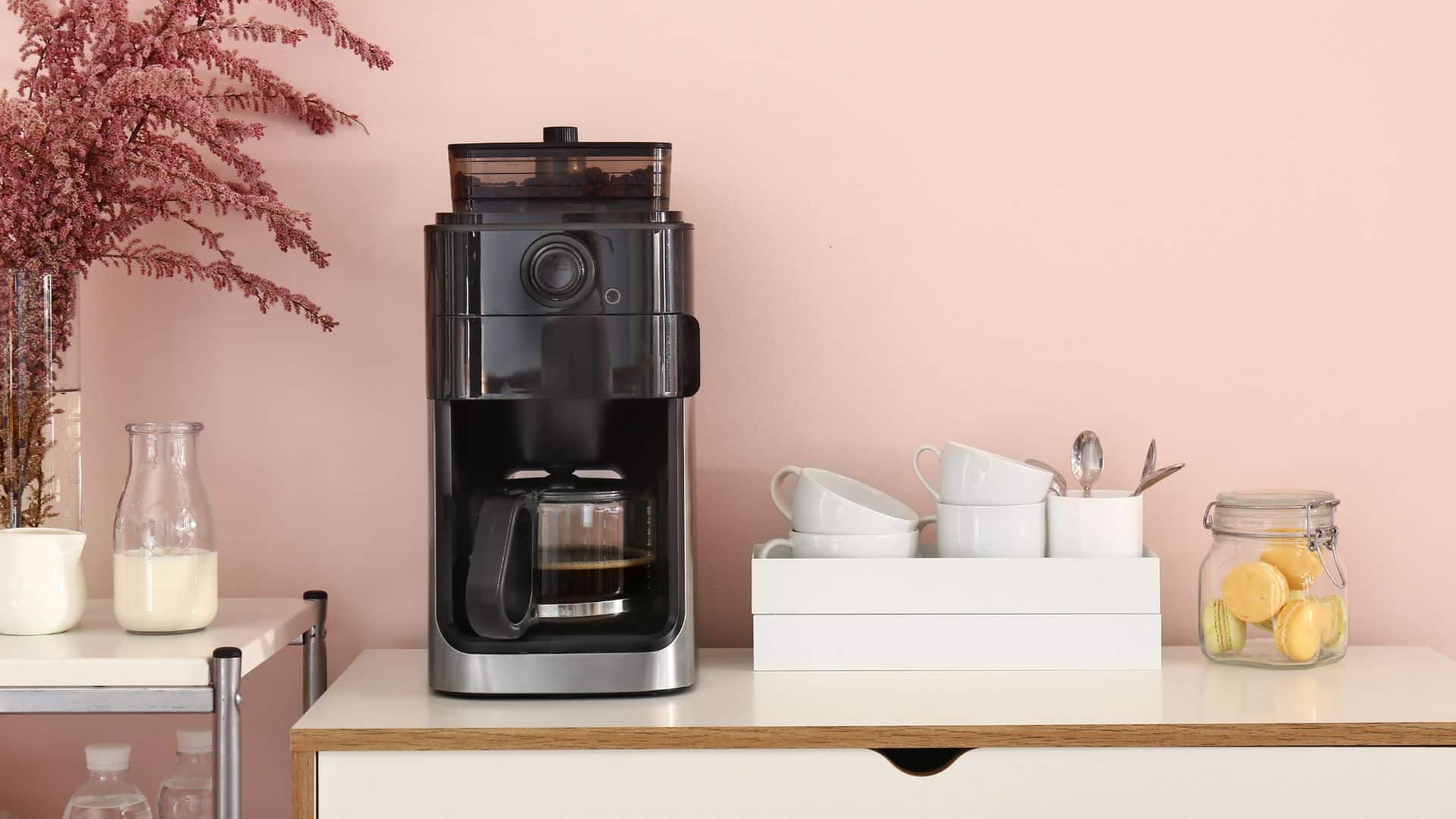 commercial coffee vendor